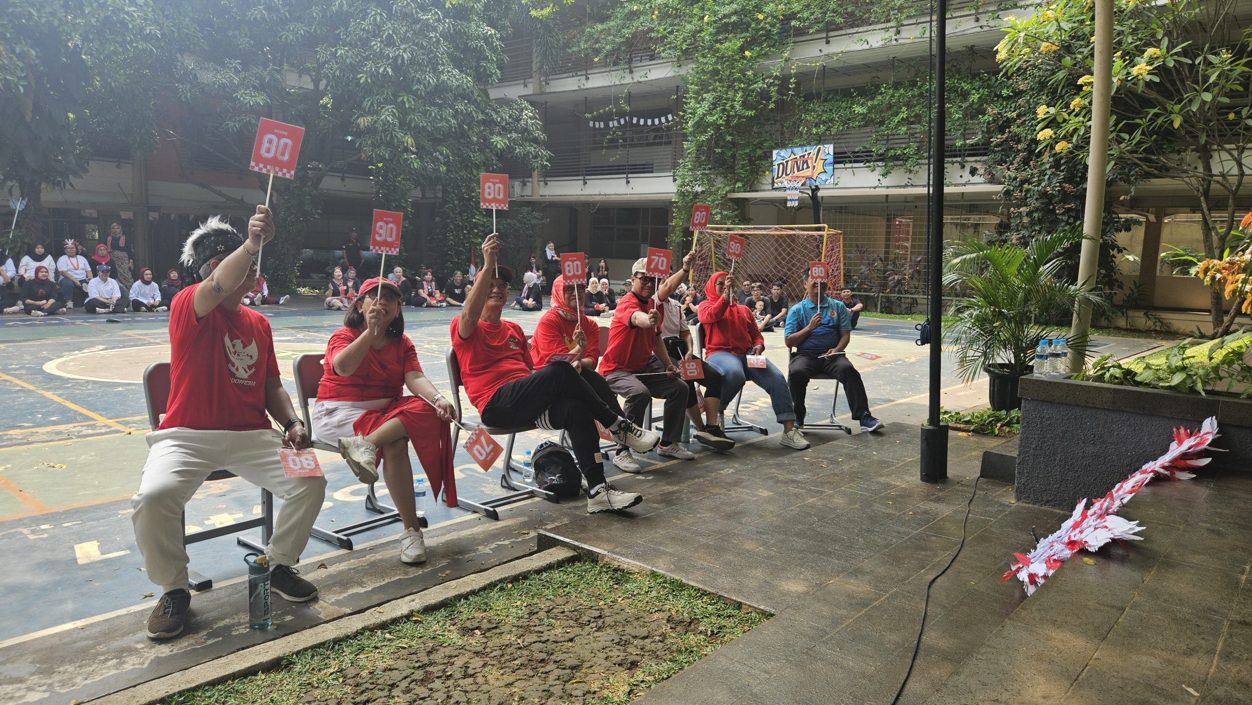 guru Sekolah tunas global lomba 3