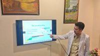 Dokter Spesialis Bedah Subspesialis Bedah Vaskular dan Endovaskular, dr. Tom Christy Adriani, Sp.B, Subsp. BVE(K) dari Eka Hospital Depok. (Ibnu/Indonesiadaily.net)